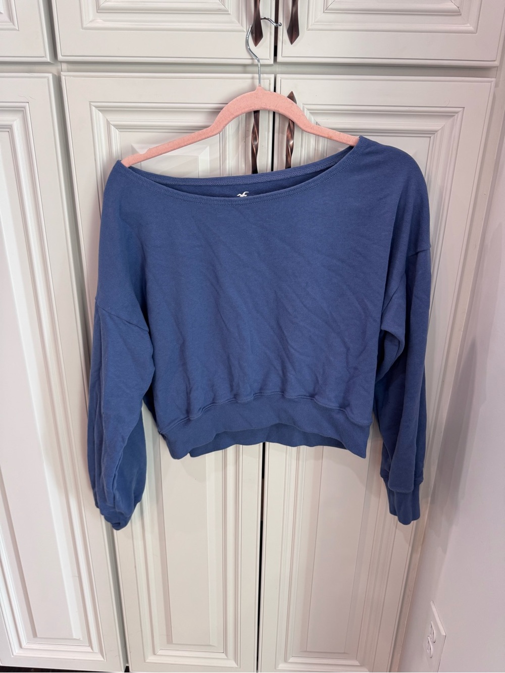 Hollister Navy Crewneck Sweatshirt with Gold Logo